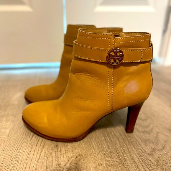 Tory Burch Bristol Booties - Size 7.5 - Picture 3 of 4